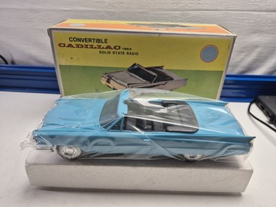 Solid State Cadillac 1963 Cabrio Modellauto + Radio Model Cad-1 Vintage, selten