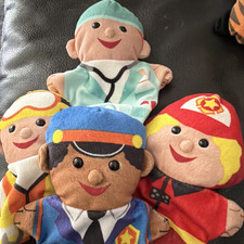 Melissa Doug Community Helpers 4 Hand Puppets Doctor Firefighter Police Pilot