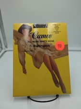 Cameo By Burlington All Nude Pantyhose Medium Sunglow 786 Vintage NEW Nylon