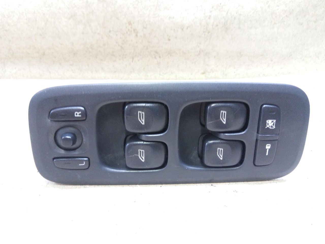 Volvo XC90 05-06 Left Master Window Switch W47-201039
