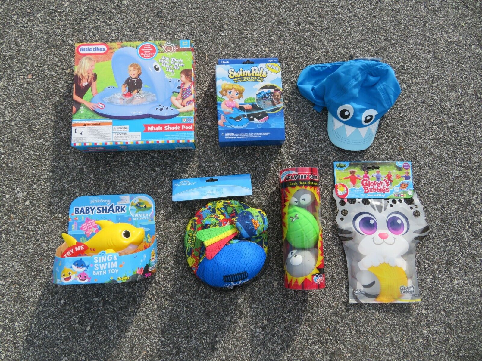 (7) Children's Fun Pool Items Little Tykes Whale Shade Pool & Baby Shark & More Klasyka wyprodukowana w Japonii