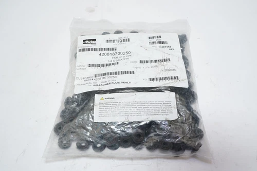 New Lot of 250 Genuine Parker 420818700250 FKM STD PPK 1/4 X 5/8 X 3/16 Seals