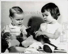 1960 Press Photo Monaco's Princess Caroline plays with her brother Prince Albert