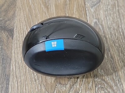Microsoft Sculpt 1560 Wireless Ergonomic Mouse WiFi With USB