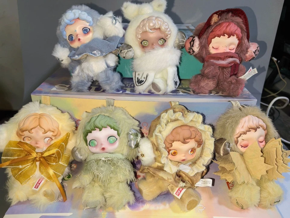 SKULLPDA Invierno Melodía Luz Tejido Jardín Serie SP Juguete de Peluche Caja Ciega Juguete Foto 2 de 4