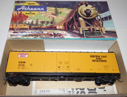 Coche caja puerta enchufable Athearn HO 50' Green Bay & Western GBW 2046 #1361 con kadees | Zustand: Used