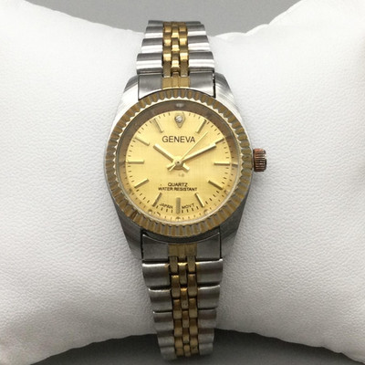 Geneva Watch Womens 26mm Two Tone Stainless Steel Fluted Bezel New Battery 7''