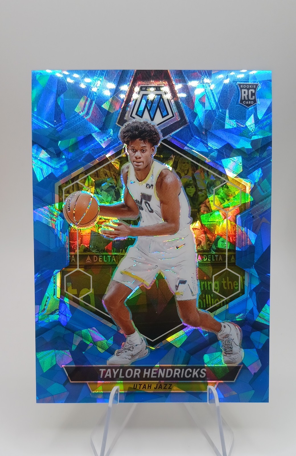 2023-24 Panini Mosaic - Rookies Taylor Hendricks #221 Ice Mosaic Prizm /125 (RC)