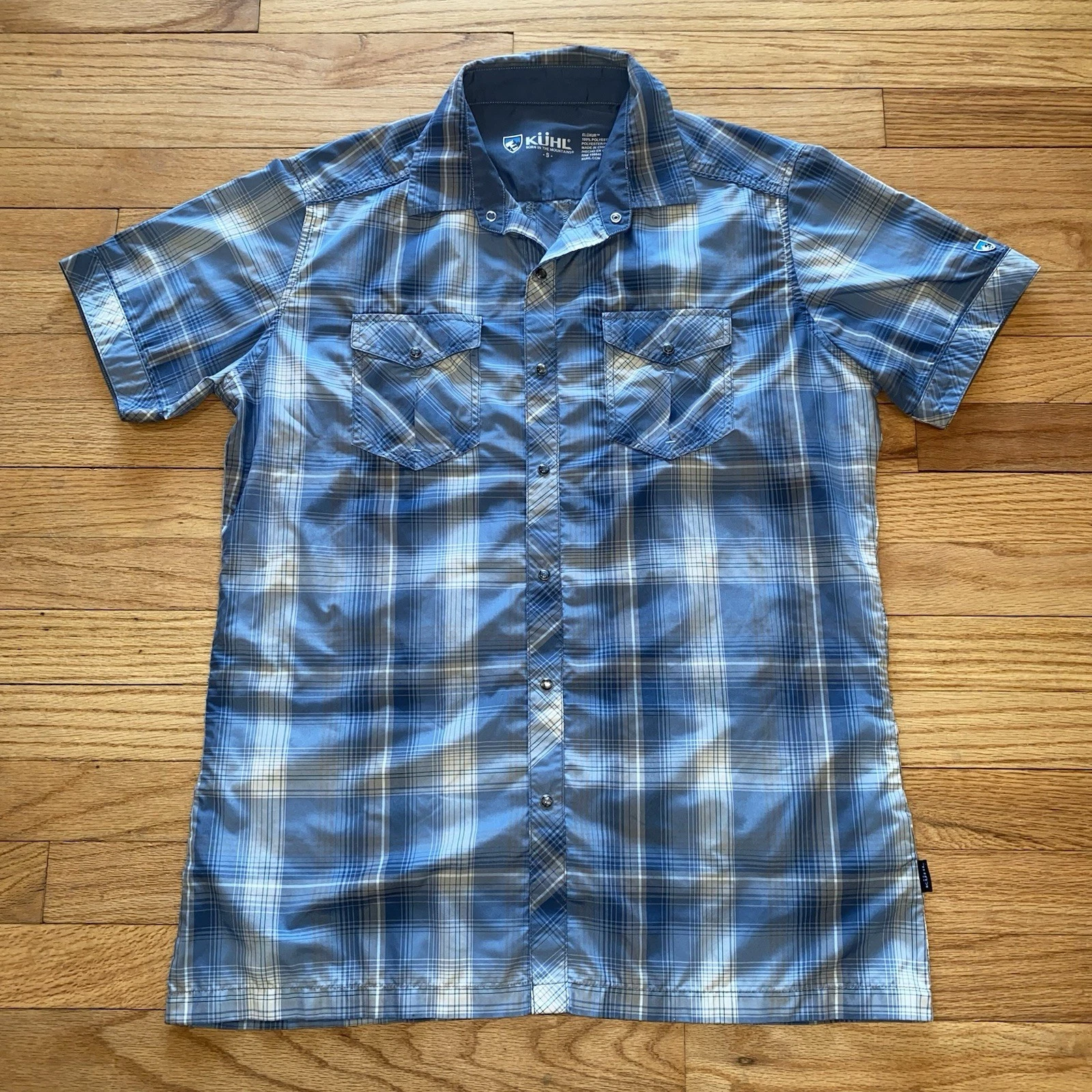Kuhl Shirt Mens Small Blue Eluxur Pearl Snap Short Sleeve Hiking Camp Climbing