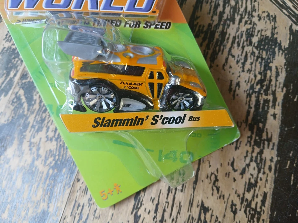 Difícil de encontrar Joyride Fury World Fast & Furious "Slammin' S'cool Bus RC2 Foto 3 de 4