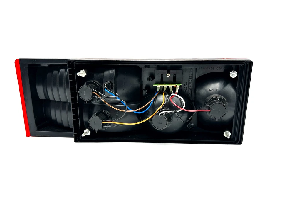 Luz De Freno Trasera Derecha Lada Samara 2108 (Nueva Versión) 2108-3716010 - Imagen 3 de 4