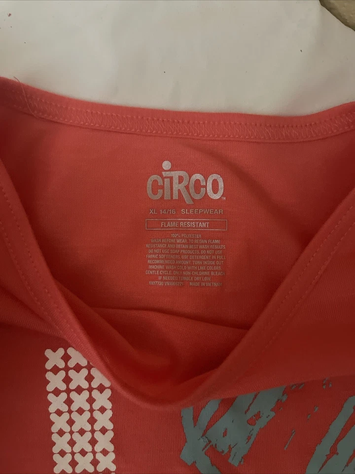 Circo Girl’s Pajama Top Size 14/16 And bottom SO size 14 - Image 3 of 4