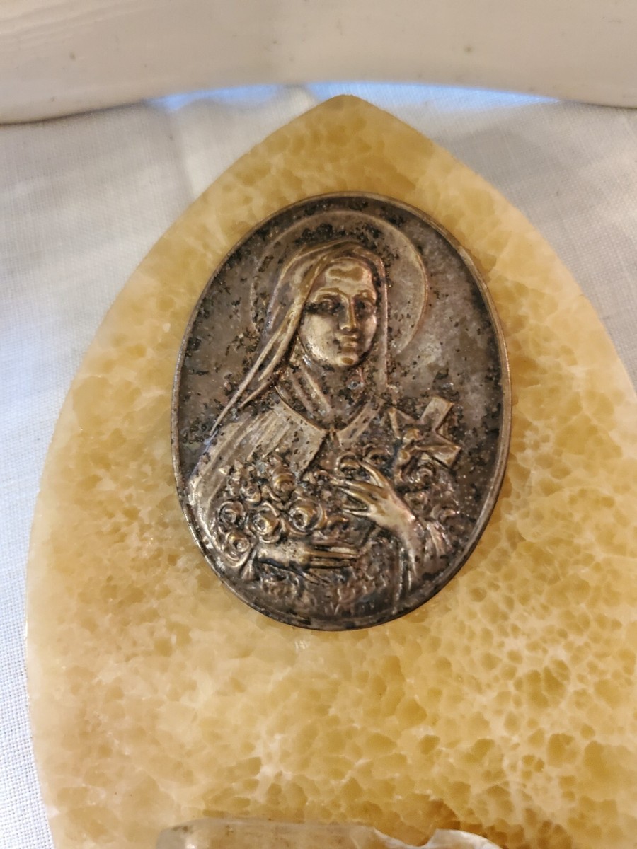 Nini Benitier En Marbre Et Argent Venant De Lourdes A Accroché