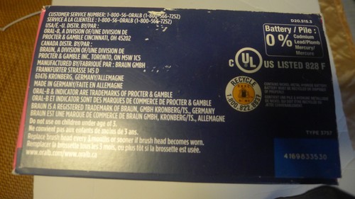 NEW ORAL-B precision 3000 professional rechargeable toothbrush Braun clean + gum - Picture 4 of 7