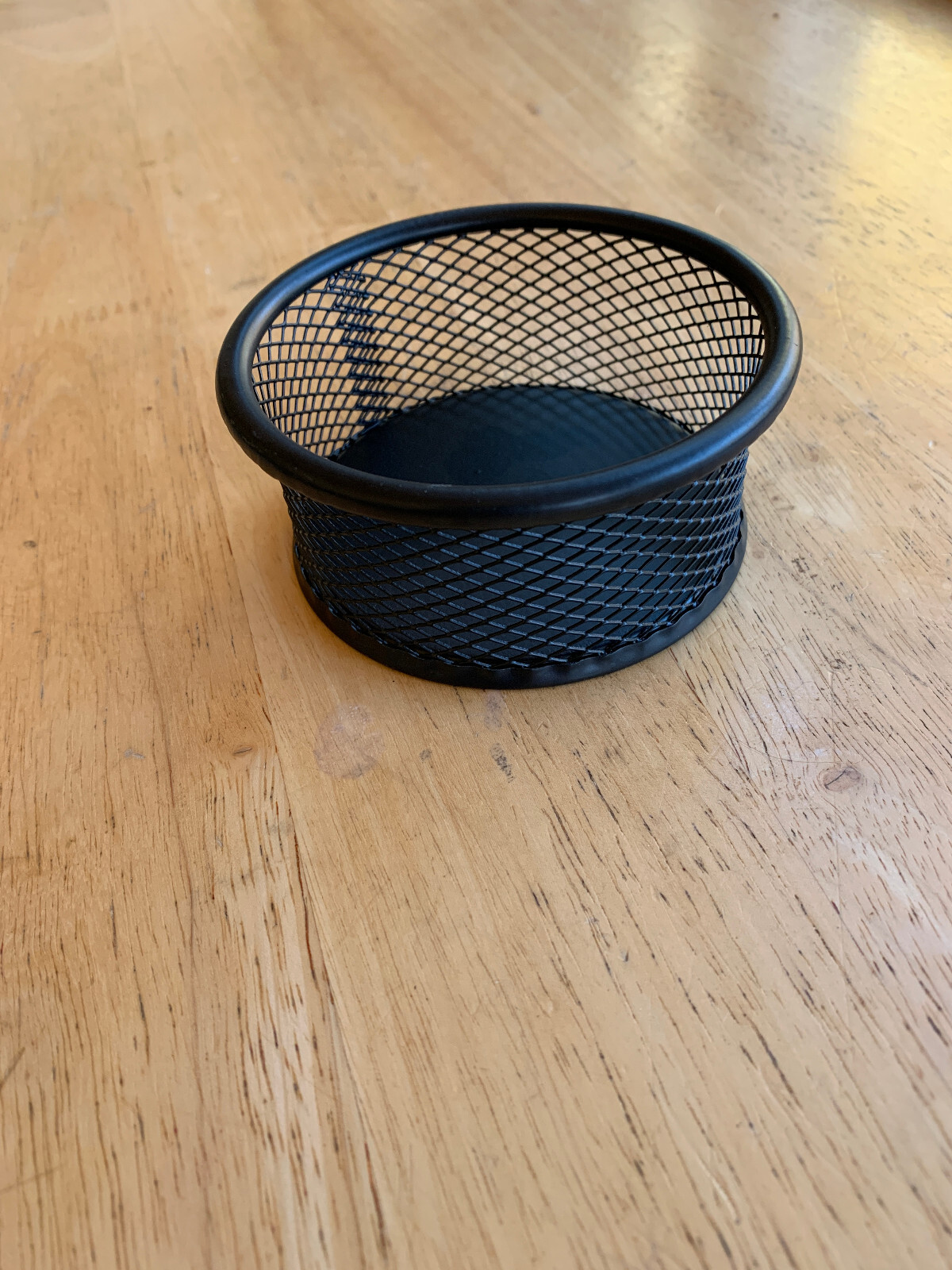 Jumbo Mesh Storage Dish, Black - Desk organizer