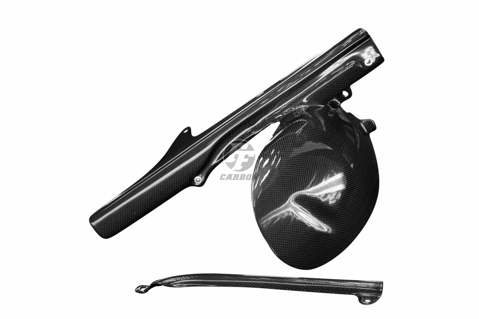 Guardabarros trasero de carbono para Ducati 748 / 916 / 996 / 998 Foto 3 de 3