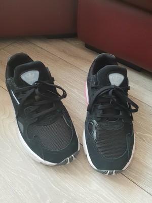 adidas falcon size 5