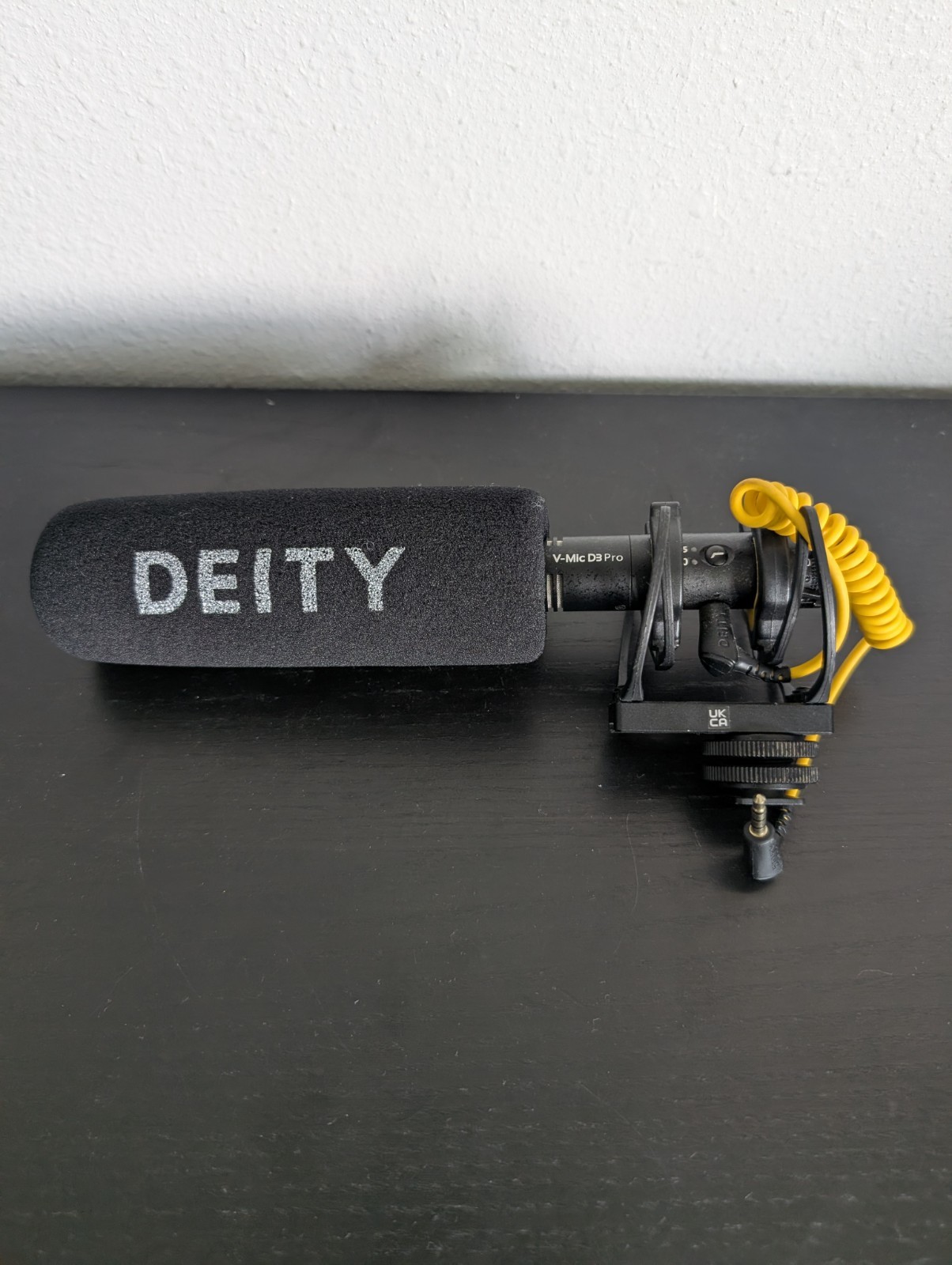 Deity V-Mic D3 Pro Super-Cardioid Directional Shotgun Microphone with Shockmount