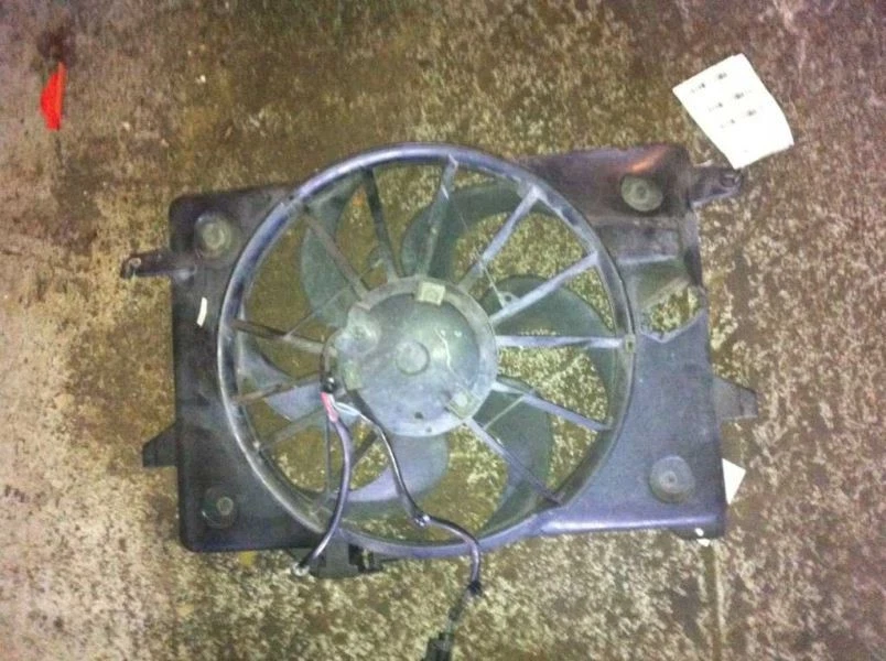00福特皇冠维多利亚散热器风扇电机风扇组件带电阻器 — 第 3/4 张图片