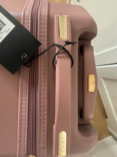 Neu Mit Etikett Original DKNY Donna Karan Allure Rose 20 Zoll Koffer Handgepäck - Bild 8 von 11