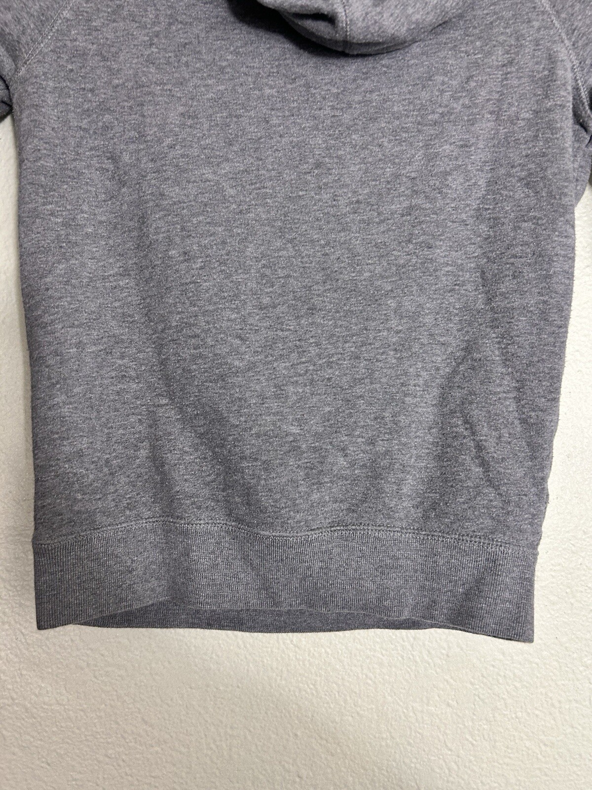 Nike Sweater Women XS Gray Hoodie Outdoors Swoosh Casual Atheltic 849005-091