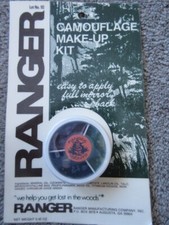 Camouflage Face Paint w/Mirror