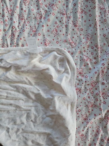 Bunnykins Baby Blanket White Red Print Cotton Swaddle Wrap Baby Sleep Cuddle - Picture 4 of 4