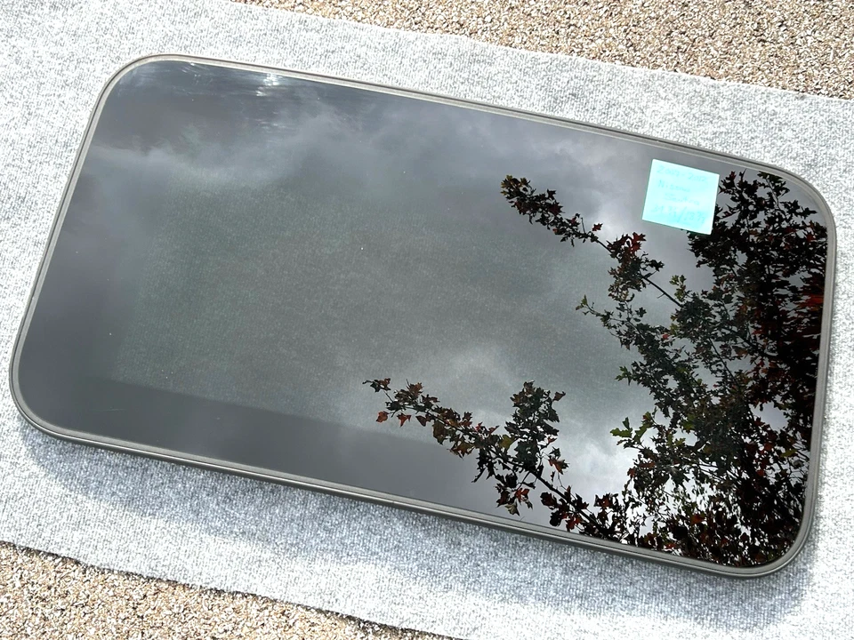 🔥2007-2012 Nissan Sentra Sunroof Moonroof Glass Window Sun Roof Factory OEM - Image 4 of 4