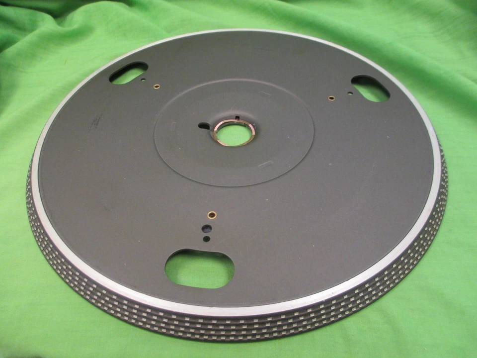 DUAL CS 508 TURNTABLE PLATTER & MAT ORIGINAL AS CLOSE TO MINT AS YOU CAN GET - Image 3 of 4