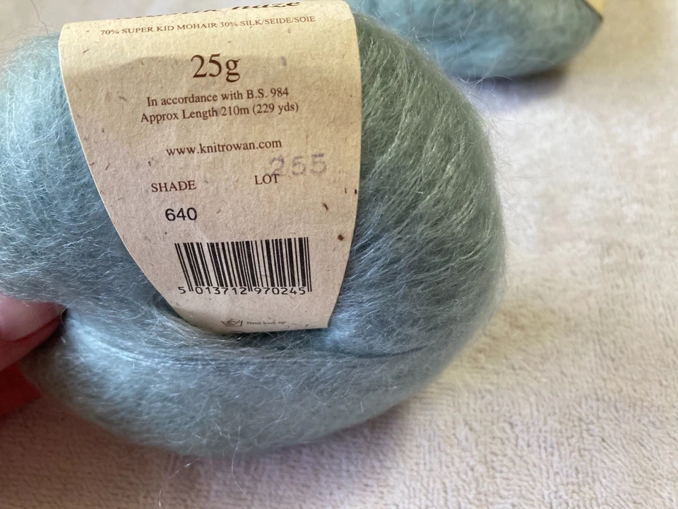 Rowan Kidsilk Haze - 2 madejas color #640 - Difícil de encontrar Foto 2 de 3