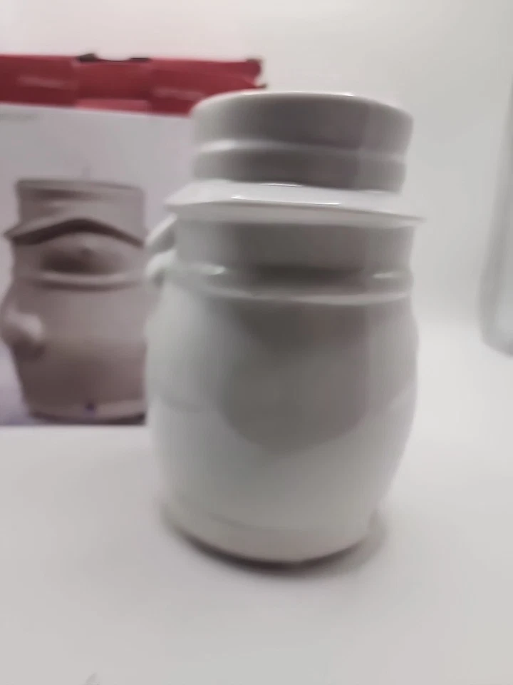 Difusor de aceites esenciales SpaRoom Holiday. Muñeco de nieve blanco de cerámica. ¡Probado! Foto 3 de 4