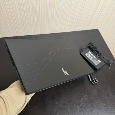 Acer Nitro V 15 15.6'' i9-13900H RTX 5060 16GB RAM 1TB SSD - NEVER USED 0 Cycles