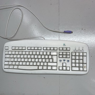 Vintage Logitech Tastatur - kabelgebunden Deluxe Access - Y-SG13 RT7R11 weiß - kabelgebunden