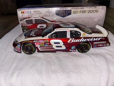 Action racing collectible Dale Earnhardt Jr. 8 Daytona born on date 2005 1:18