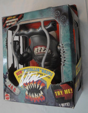 NIB! STREET SHARKS JAB METALLIC SKIN "Glow in the Dark Teeth!" 1994 Signed ALTON