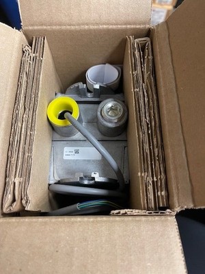 SCHNEIDER  MS40-7173-0-0-1 Proportional 150 in-lb (17Nm) Spring Actuator 7.8Va