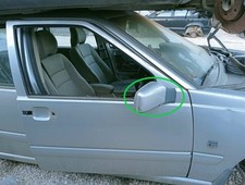 Retroviseur droit (ou coque) Volvo S70