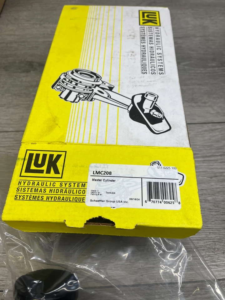 Clutch Master Cylinder LuK LMC208 fits 1987 Jeep Wrangler - Image 2 of 3