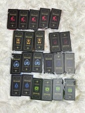 No. 1 Coffret Twisted Wonderland Single Eye Shadow Set of 22