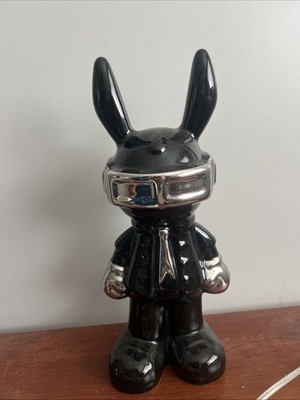 Astronaut Bunny Figurine Art Astronaut Statue for Desktop Living Room Black