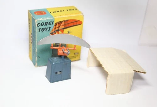 Corgi 353 Decca Airfield Control Radar 424 Scanner In Original Box - Lot 2