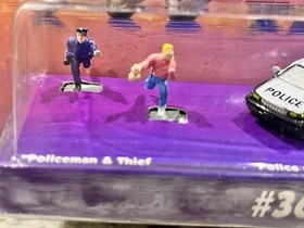 VINTAGE MICRO MACHINES # 36 COPS 'N ROBBERS 75030 Celebrating 10 Years 1996 NEW