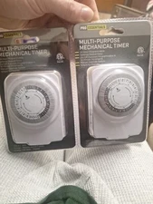 2 PACK OF Mechanical Indoor Timer Multi Purpose 24 Hr Holiday Lights NEW