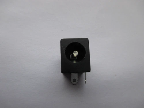 DC-005 2,1 x 5,5 mm schwarz Einbau Hohl Buchse z.B. für 5V 12V 24V Netzteil