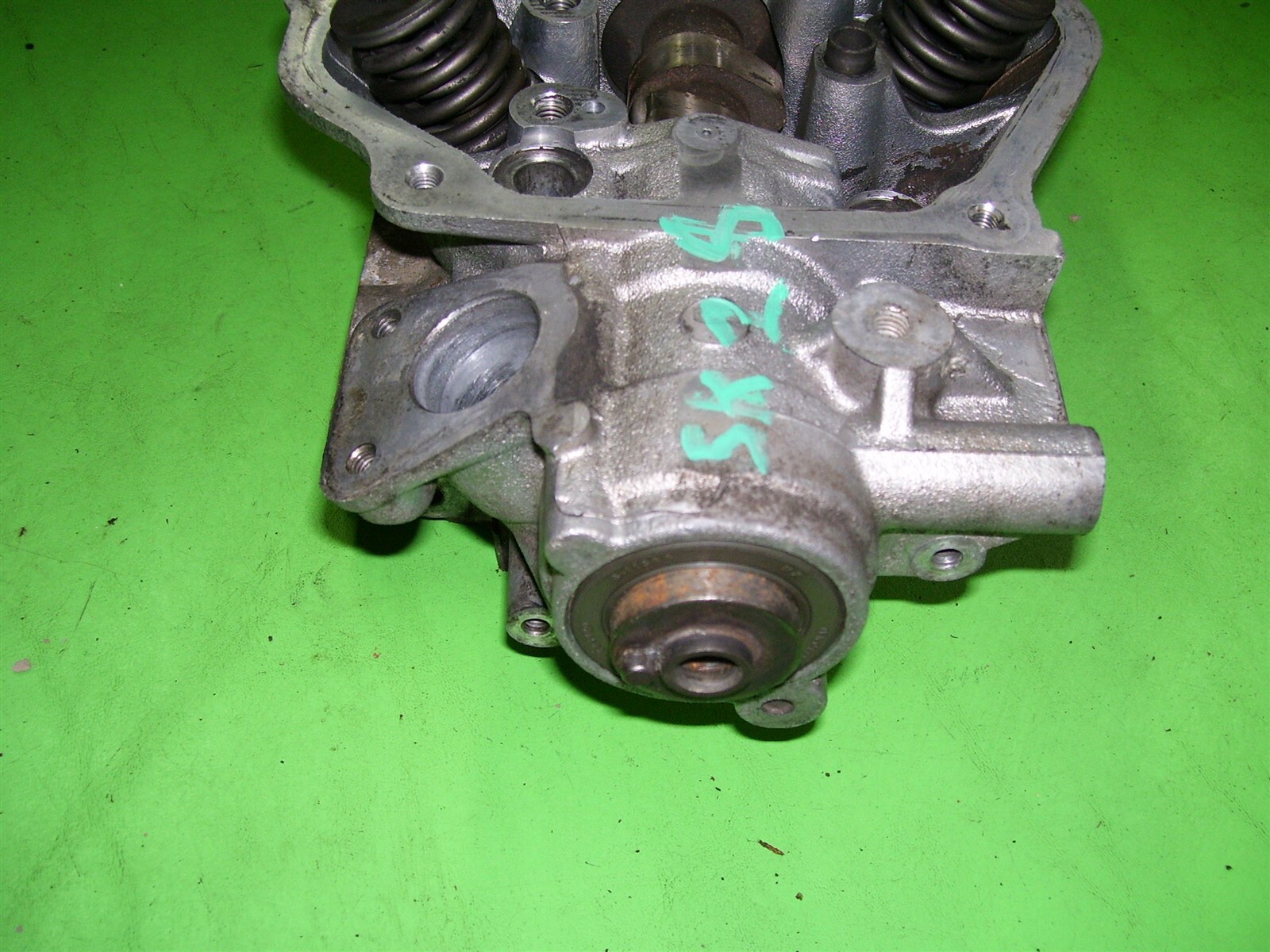 DAMAGED 1985 300ZX Z31 VG30ET Turbo Engine CYLINDER HEAD Right