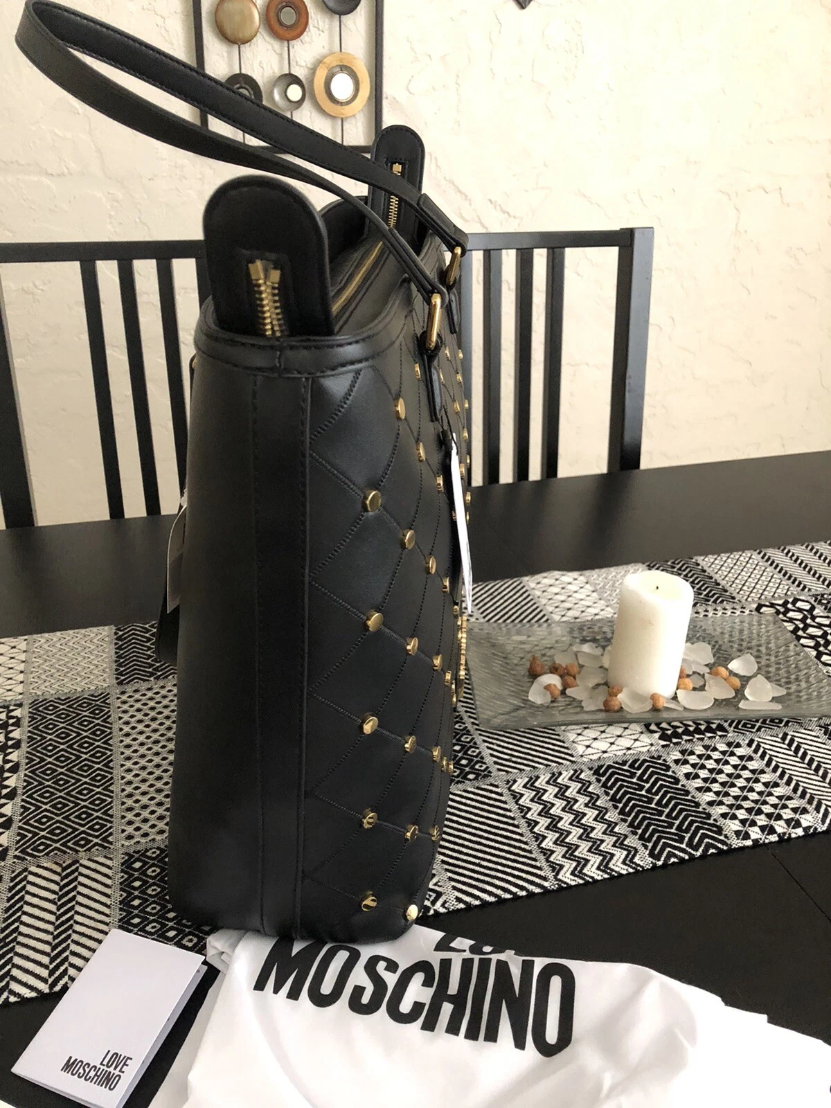 Love Moschino Borsa Nera a Spalla o Borsetta Borchia Oro Logo Borsa Pu Nero