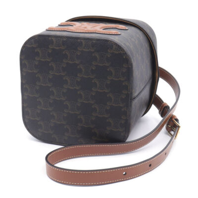Celine Medium Box Cuile Triomphe 199252Ein.04Lu Canvas