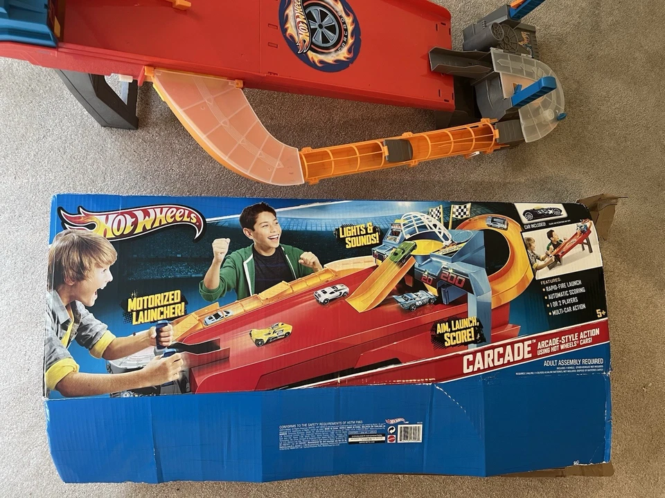 Lanzador de autos Hot Wheels Carcade 2013 estilo arcade juego Foto 4 de 4