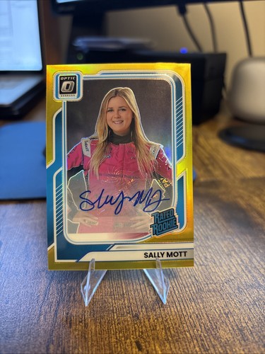 Sally Mott [Gold Optic Signature] #97 2026 Panini Donruss NASCAR card