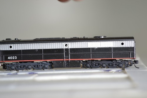 Escala 91090 N CON COR SP SOUTH PACIFIC BLACK WIDOW PB alimentado | Zustand: New